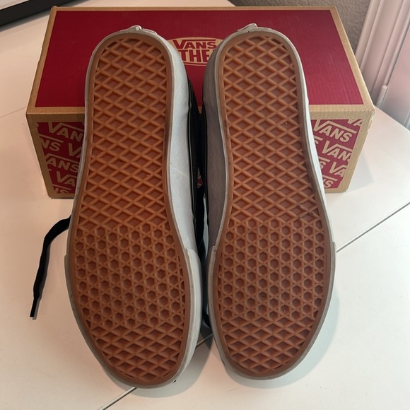 Brand new Vans, never worn. Bought for my son but he’ll only wear crocs. :/ - Picture 6 of 10